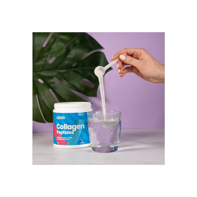 VPLab Collagen Peptides Powder 300 г - Колагеновите пептиди са перфектният комплекс, който е специално създаден за подпомагане на здравето на ставите, костите и мускулите! Продуктът съдържа три внимателно подбрани съставки, подкрепени от науката: силно би
