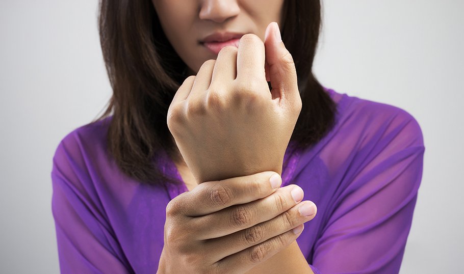 Болките в ставите са провокирани от различни физиологични причини, като могат да се появят болки в ставите на ръцете при бременност