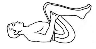 Упражнение за свиване на коленете към гърдите при херния на междупрешленните дискове